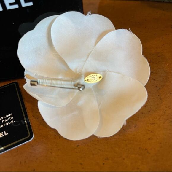 RARE CHANEL Camellia Brooch – Handmade & Timeless Elegance - Picture 3 of 3